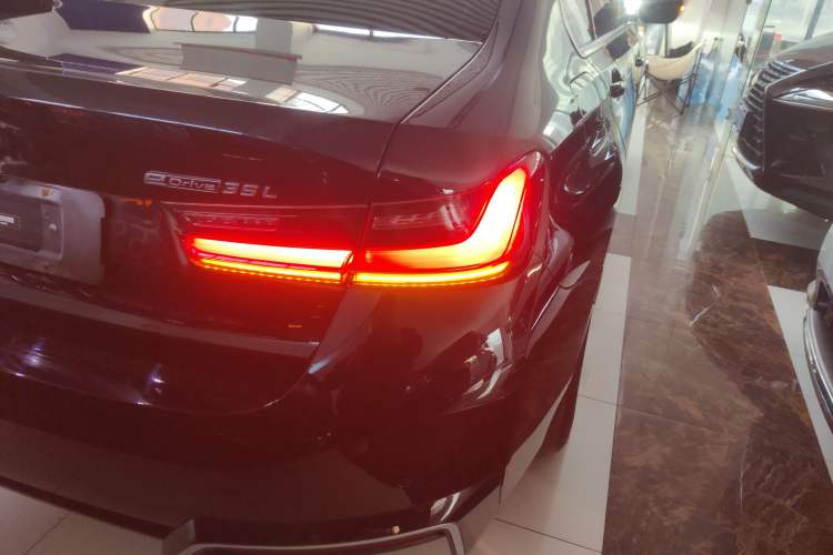 Used BMW i3 2022 eDrive 35 L