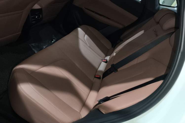 Used Changan UNI-Z 2025 1.5T Premium Edition