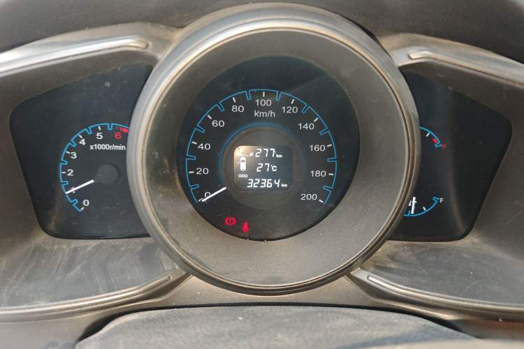 Used CHANGAN OSHAN CX70 2016 1.6L Manual Luxury Model
