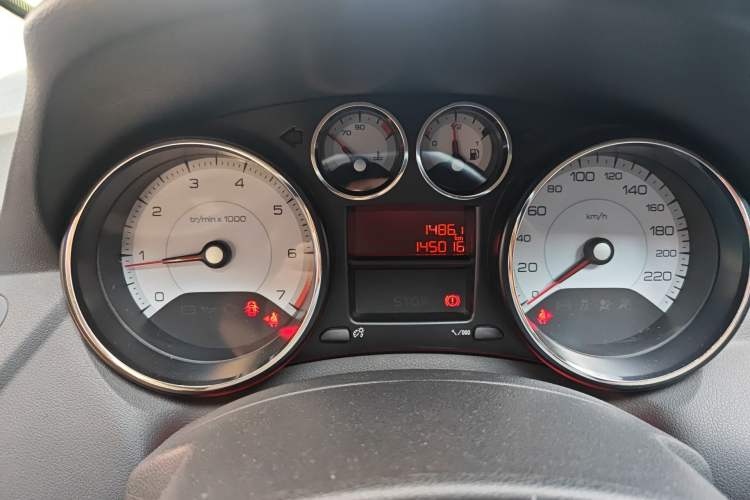 Used Peugeot 308 2012 1.6L Manual YouShang Edition
