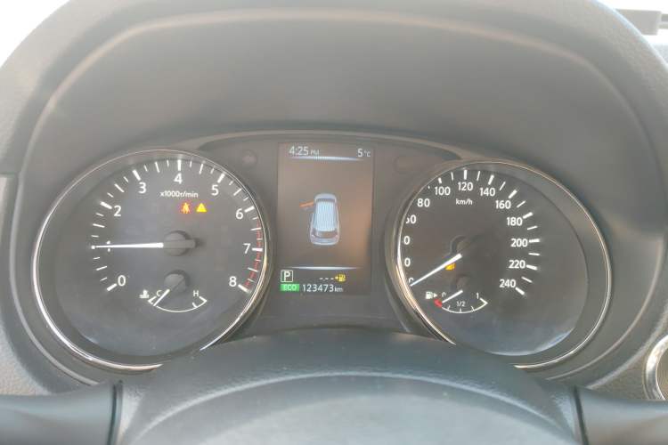 Used Nissan X-Trail 2019 2.0L CVT Smart Connect Comfort Edition 2WD
