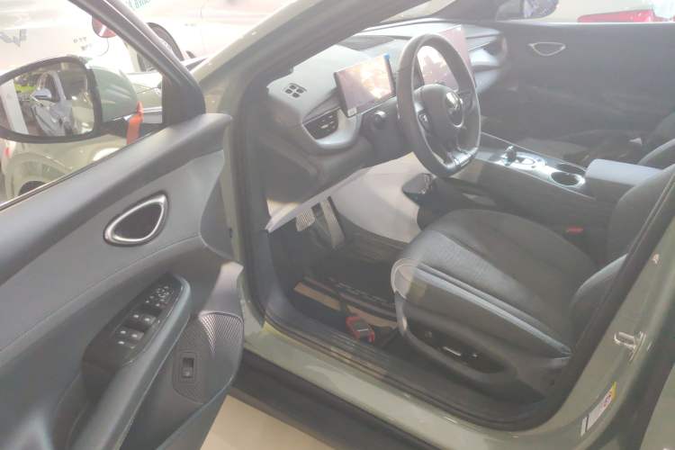 Used BYD Seal 06GT 2025 Intelligent Driving Version 605 Heatwave Edition Interior 3