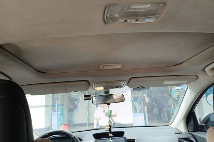 Used Honda CR-V 2013 2.4L two-wheel drive luxury version Headliner