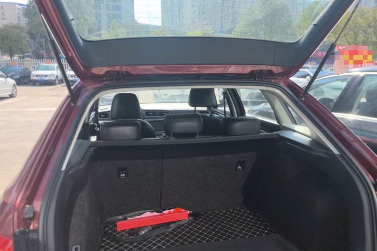 Used Volkswagen Gran Lavida 2013 1.6L Automatic Comfort Model
