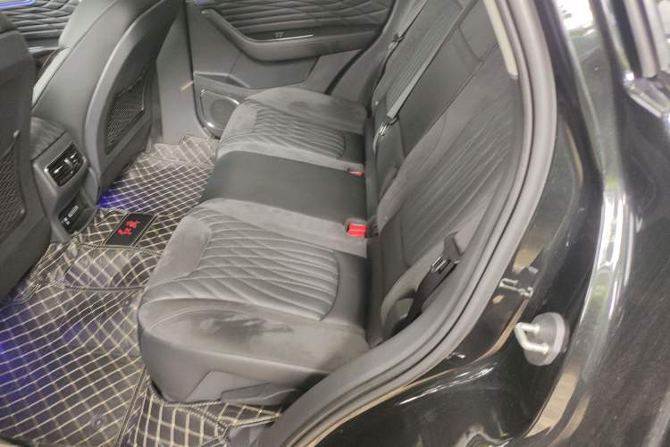 Used Hongqi HS5 2022 2.0T Smart Connect Flagship Edition