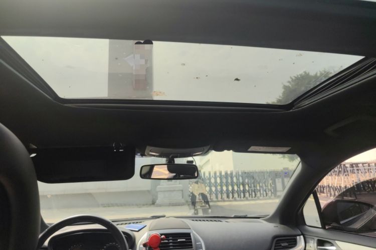 Used Lincoln MKC 2019 2.0T Two-Wheel Drive Luxury Edition China VI Standard Headliner