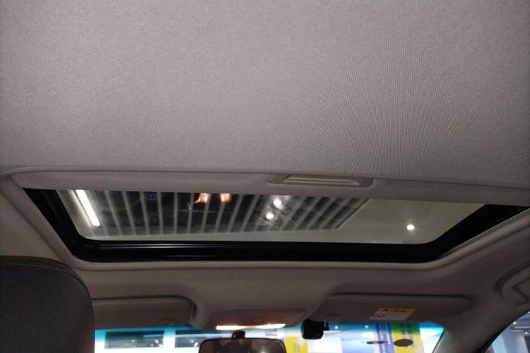 Used Chevrolet Monza 2022 320 Automatic Enjoyment Sunroof Version
