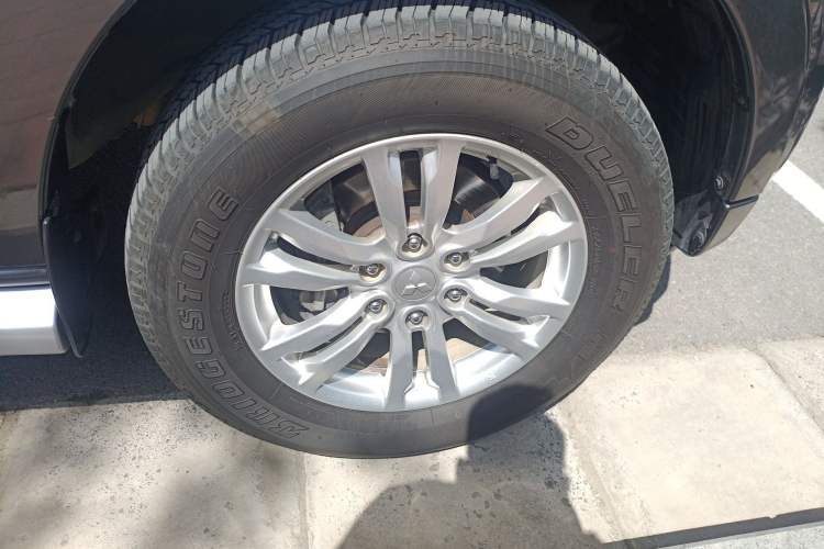 Used Mitsubishi Pajero 