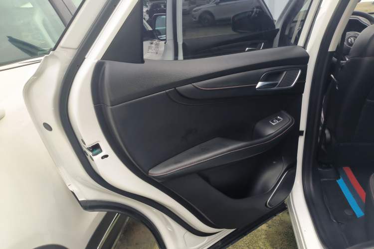 Used MG HS 2020 20T Automatic Two-Wheel Drive Ultra-Luxury Version China VI Standard