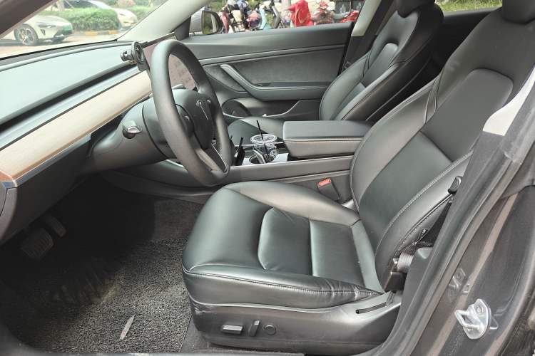 Used Tesla Model 3 2019 Standard Range Rear-Drive Upgraded Version
