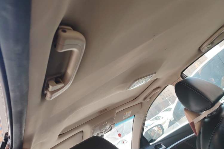 Used Geely Auto Emgrand 2017 Sedan Million Edition 1.5L Manual - Upward Version
