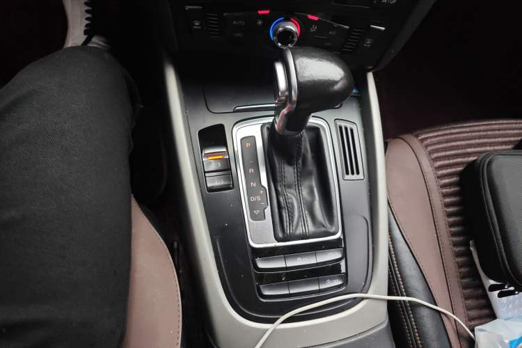 Used Audi Q5 2015 40 TFSI Trendy Edition
