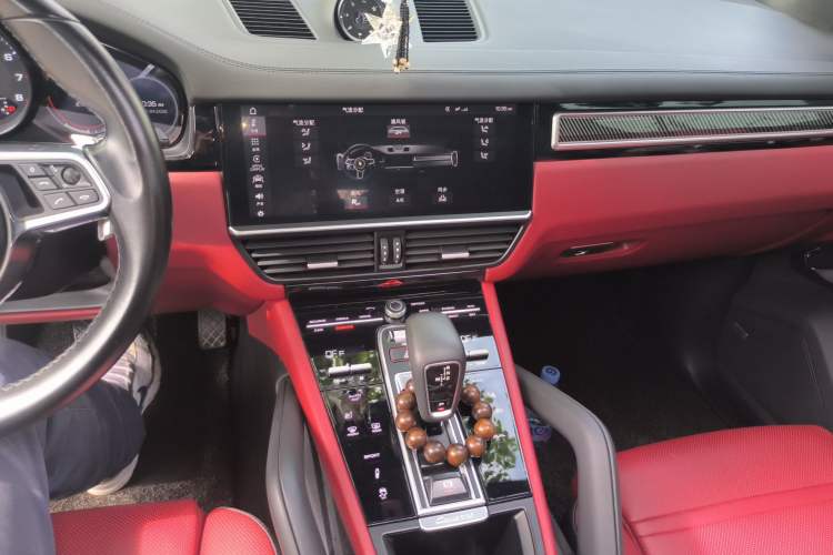 Used Porsche Cayenne 2018 Cayenne 3.0T Audio And AC Panel