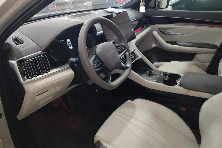 Used BYD Song PLUS New Energy 2025 EV Intelligent Driving Version 520km Premium Model