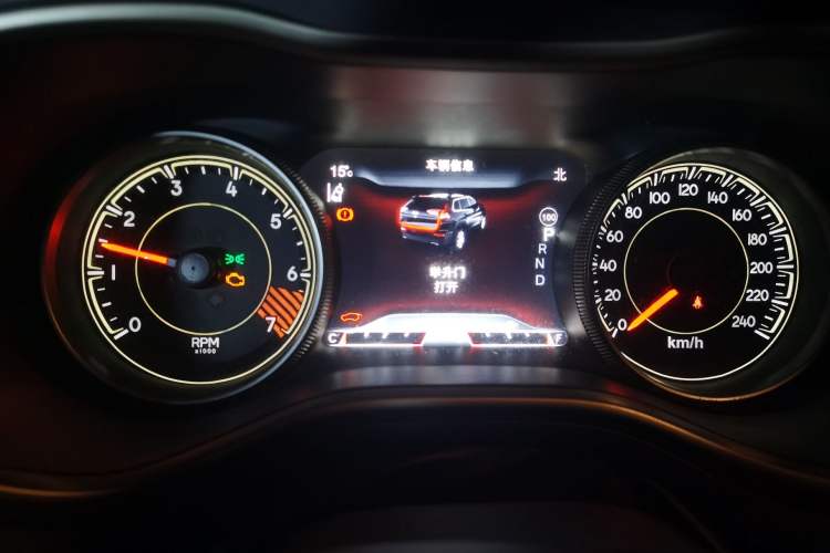 Used Jeep Cherokee 2014 2.4L Luxury Edition Instrument Cluster