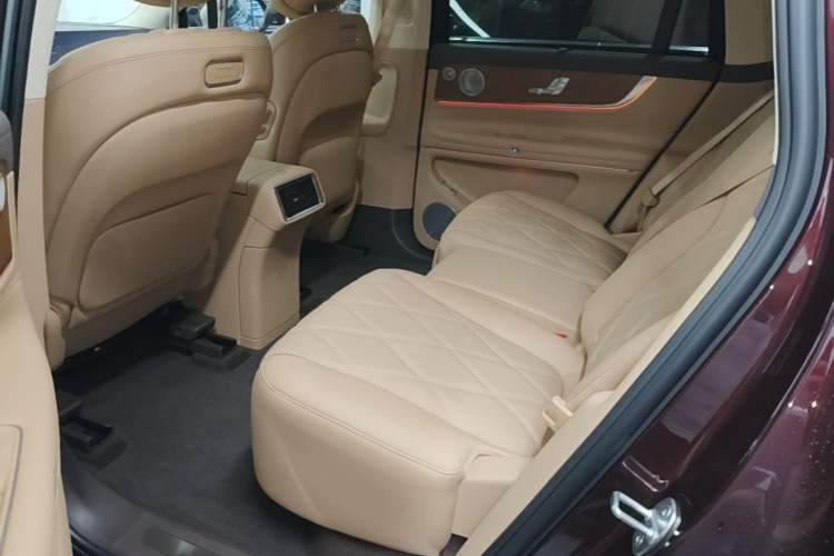 Used Hima AITO M9 2025 Extended-Range Ultra Version 52 kWh 5-Seater Edition