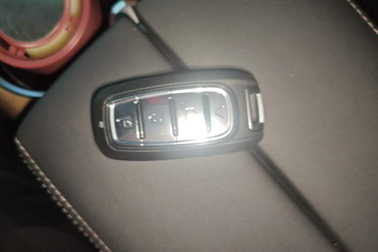 Used DS 7 2020 35THP Montmartre Edition