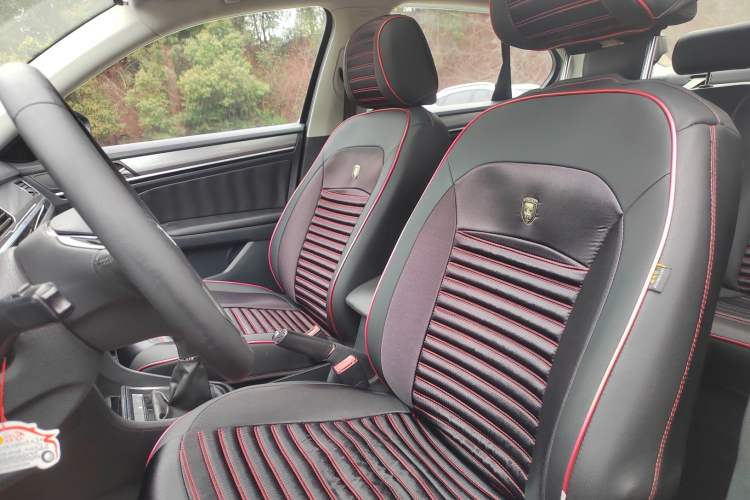 Used Volkswagen Bora 2016 1.6L Manual Comfort Model
