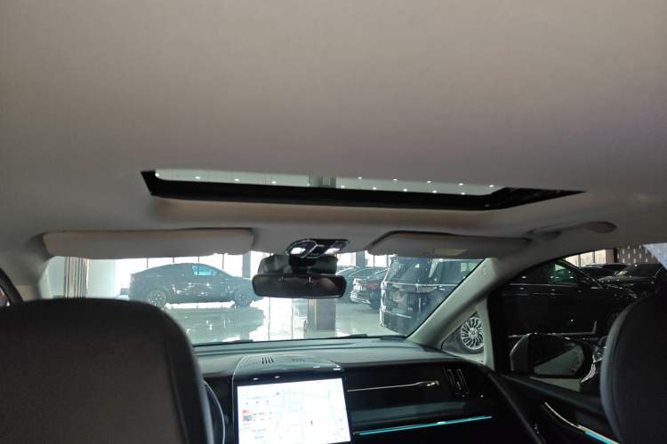 Used GAC Trumpchi M8 2024 Master Series 400T Ultimate Edition
