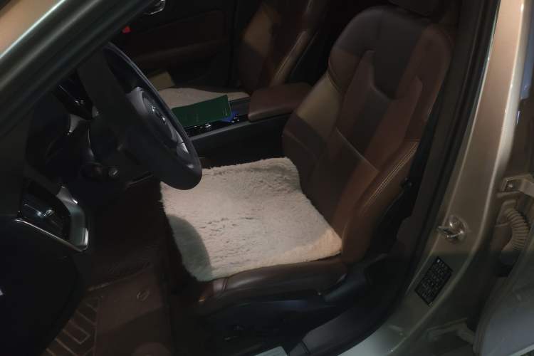 Used Volvo S60 2023 B4 Zhiyi Luxury Edition
