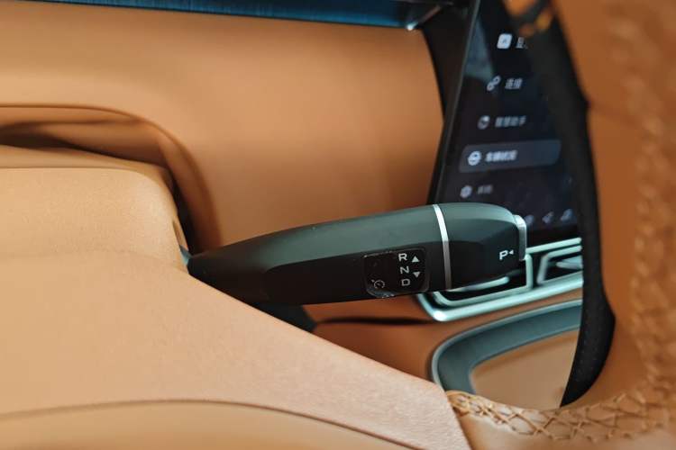 Used Deepal S09 2025 Four-Wheel-Drive Ultra
