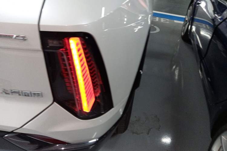 Used Cadillac OPTIQ 2024 Four-Wheel Drive Long-Range Version
