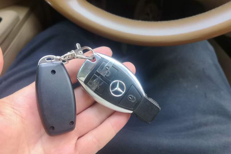 Used Mercedes-Benz S-Class 2012 S 300 L Business-Class Grand Edition
