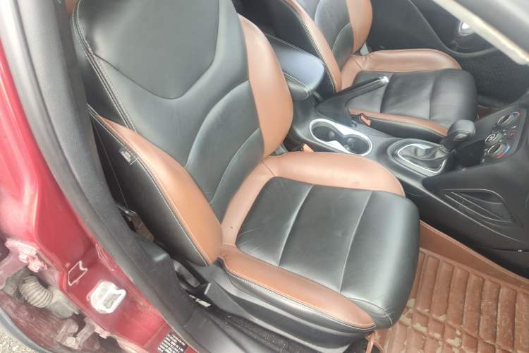 Used Fiat Viaggio 2015 1.4T Automatic Jingxiang Edition
