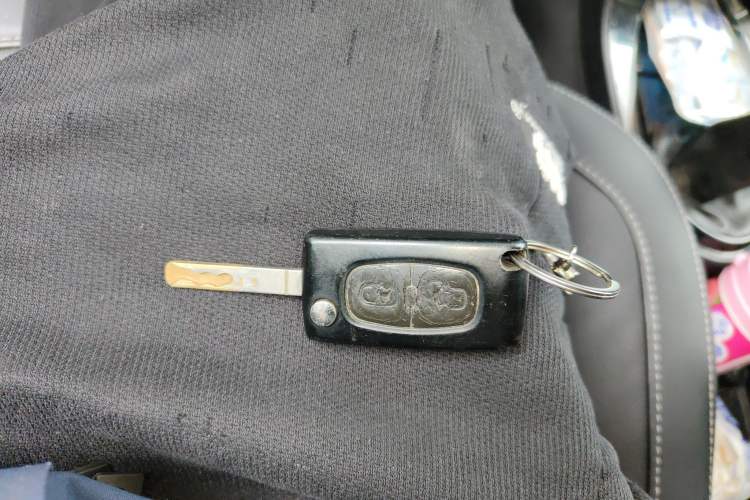 Used Citroen C-Quatre 2012 Sedan 1.6L Manual Prestige Model