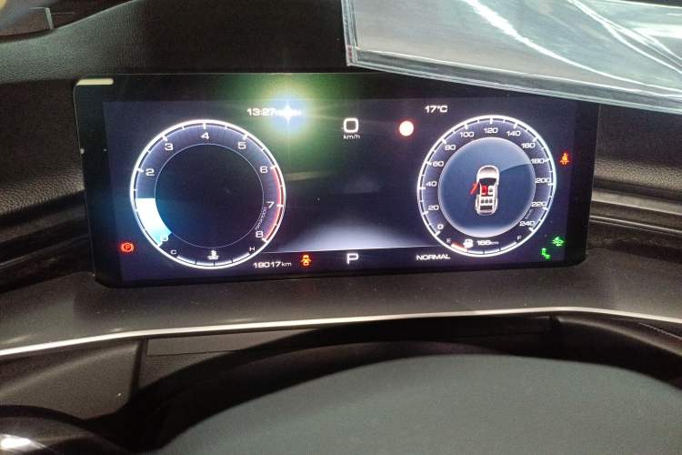 Used Haval H6 2022 3rd Generation 1.5T Automatic Two-Wheel Drive Max Instrument Cluster