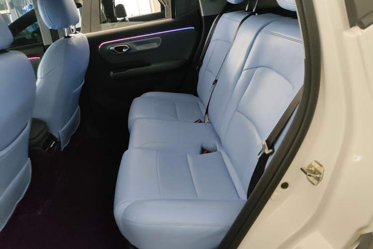 Used AION Y 2023 Plus 510 Enjoy Edition Left Rear Seat