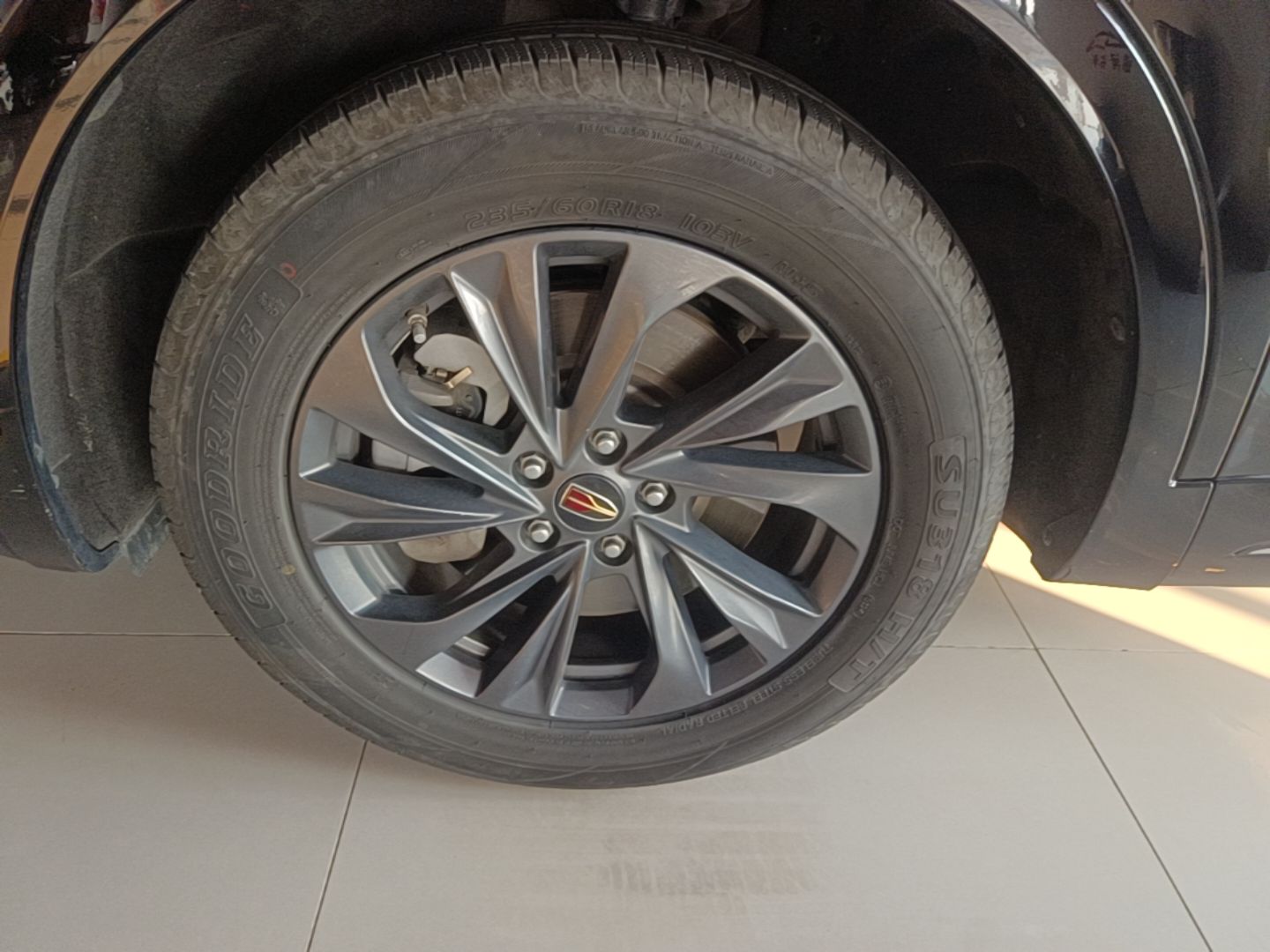 Hongqi HS5 2023 2.0T Qixiang Pro Edition — снимка 10