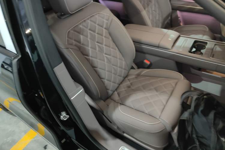 Used Nio ES8 2026 Model 6-seat Executive Luxury Edition
