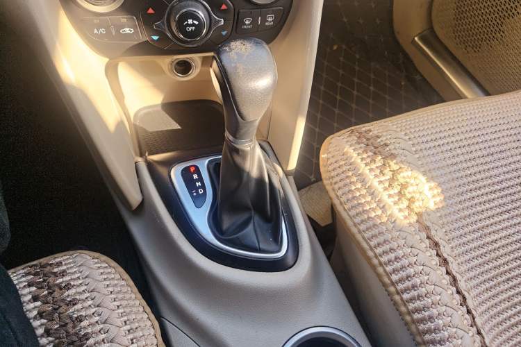 Used Fiat Viaggio 2012 1.4T Automatic Luxury Edition