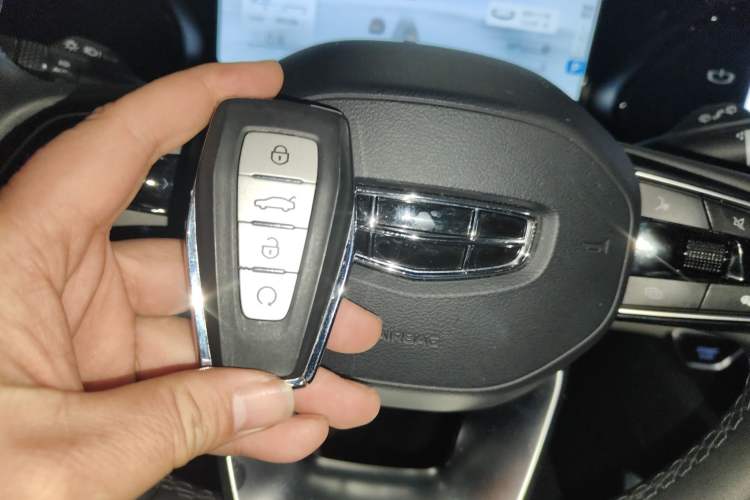 Used Geely Auto Monjaro L 2023 2.0TD High-Power Automatic Two-Wheel Drive Flagship Version
