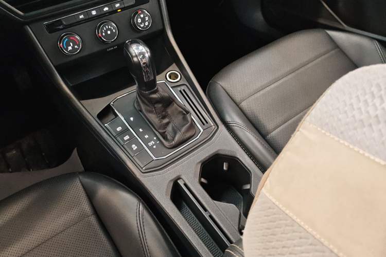 Used Volkswagen Lavida 2021 1.5L Automatic Comfort Edition
