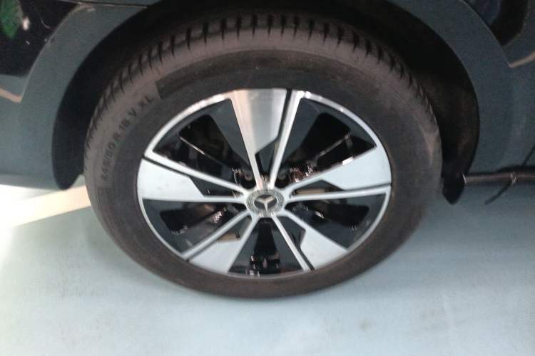 Used Mercedes-Benz V-Class 2021 V 260 Prestige Edition Exterior 5