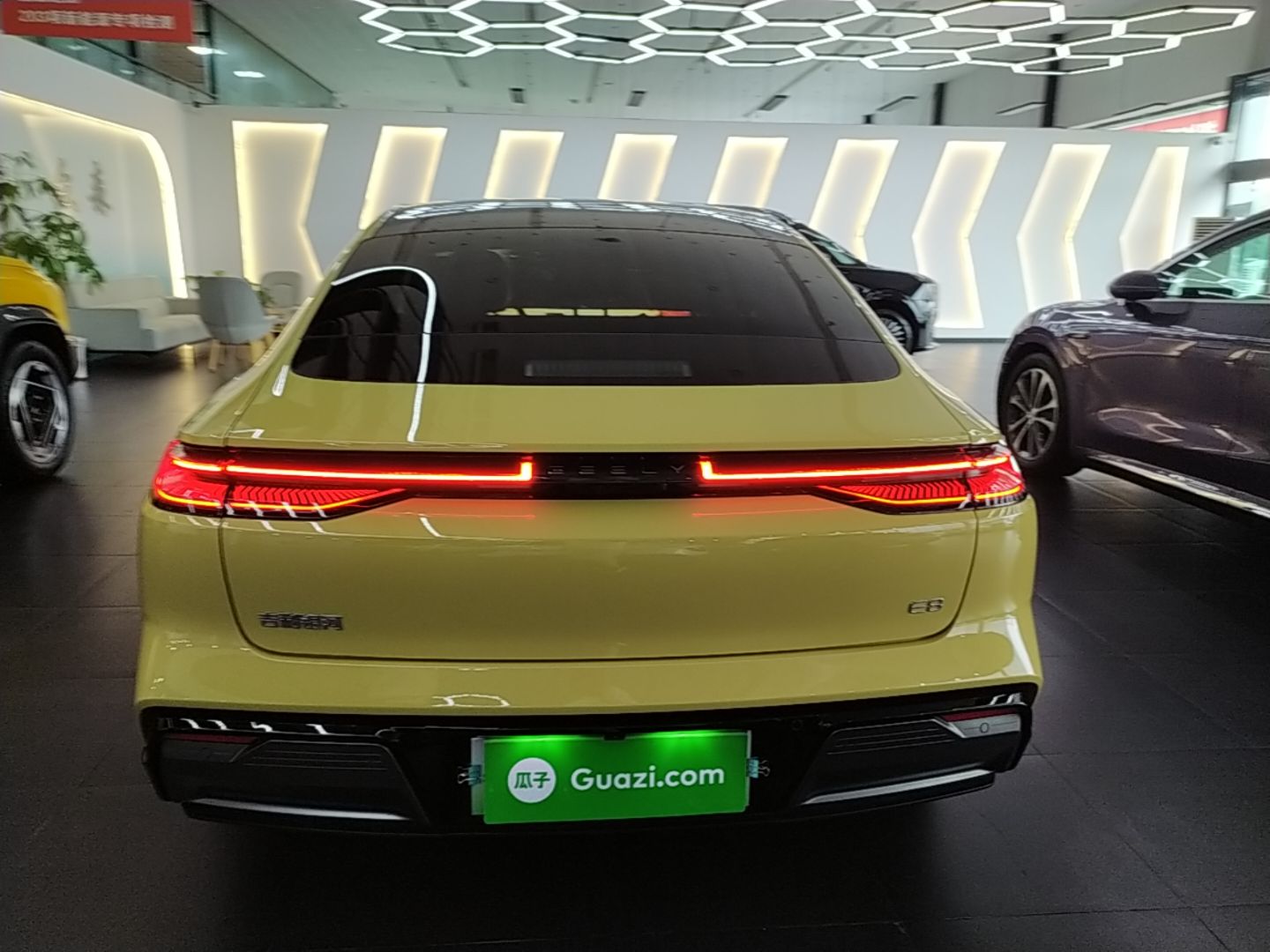 Geely Galaxy E8 2024 665 km Range Rear-Drive Starship Long-Range Version — снимка 5
