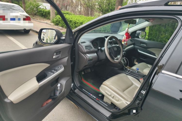 Used Honda CR-V 2013 2.4L two-wheel drive luxury version Driver Seat