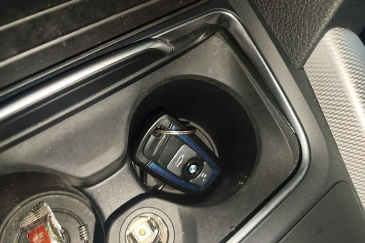 Used BMW 3 Series 2019 320i M Sport Package

