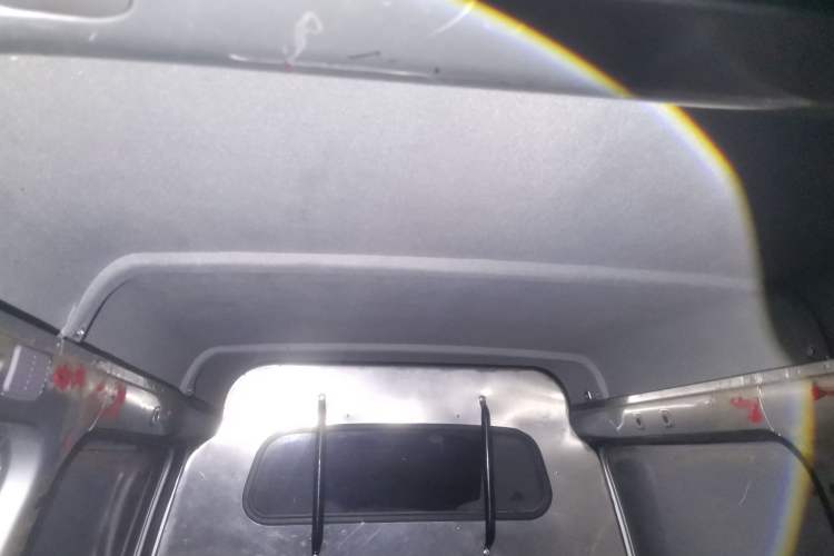 Used Wuling Zhiguang 2020 1.2L Van Utility Model China VI Emission Standard 2 Seats LSI