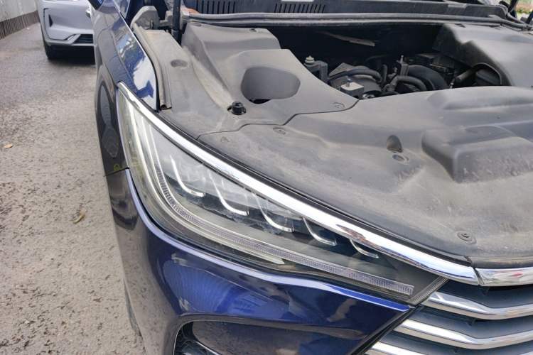 Used BYD Song MAX 2017 1.5T Automatic Smart Connect Elite 7-Seater
