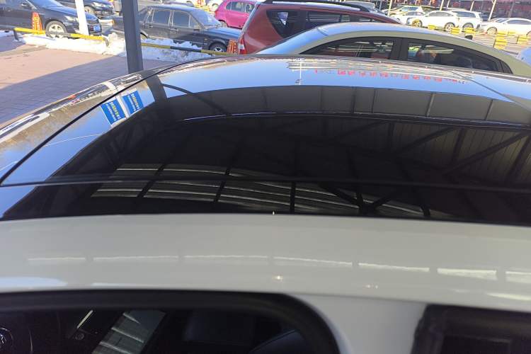 Used Volkswagen Golf 2015 1.4TSI Automatic Luxury Model
