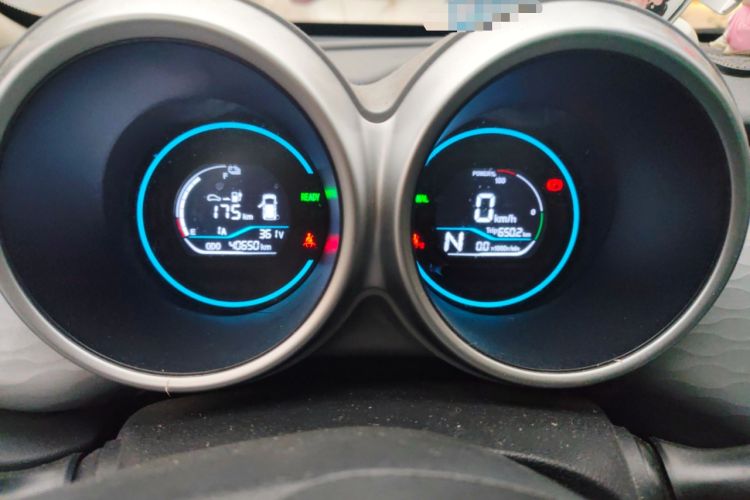 Used ORA Black Cat 2022 Updated Version 301 km Cute Pet Edition Lithium Iron Phosphate Instrument Cluster