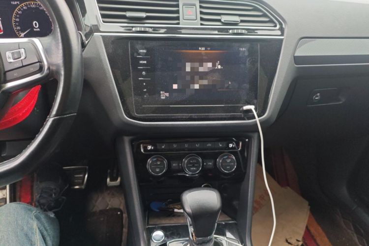 Used Volkswagen Tiguan L 2021 330TSI Automatic Two-Wheel Drive R-Line Enhanced Edition Audio And AC Panel