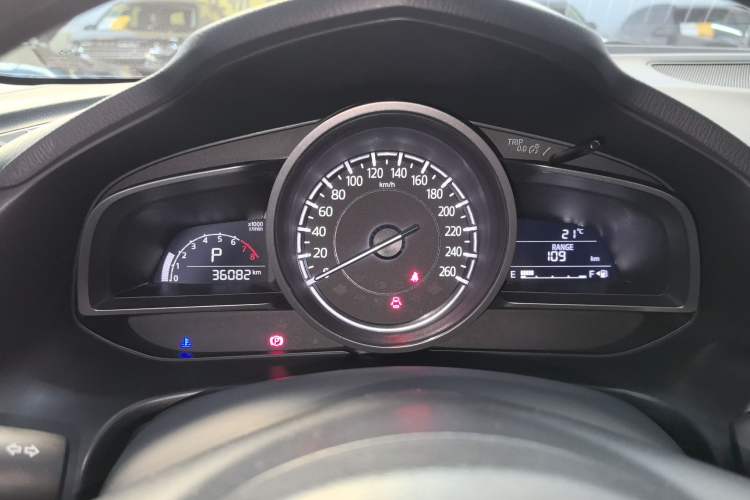 Used Mazda 3 Axela 2019 Cloud-Controlled Sedan 1.5L Automatic Luxury Model China VI Standard