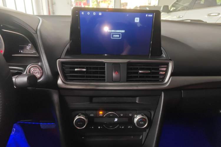 Used Mazda 3 Axela 2017 Sedan 1.5L Automatic Luxury Model Emission Standard China V