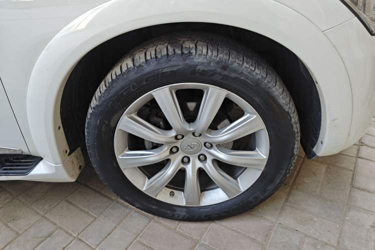 Used Infiniti QX 2011 QX56