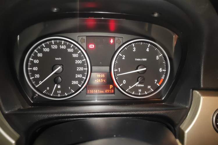 Used BMW 3 Series 2011 320i Luxury Edition