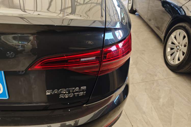 Used Volkswagen Sagitar 2021 280TSI DSG Excellence Edition
